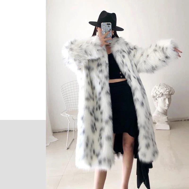 Lange Witte Faux Fur Jas met Print