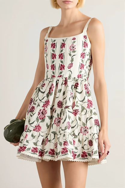 Dames mini jurk met bloemenprint en kant in boho stijl