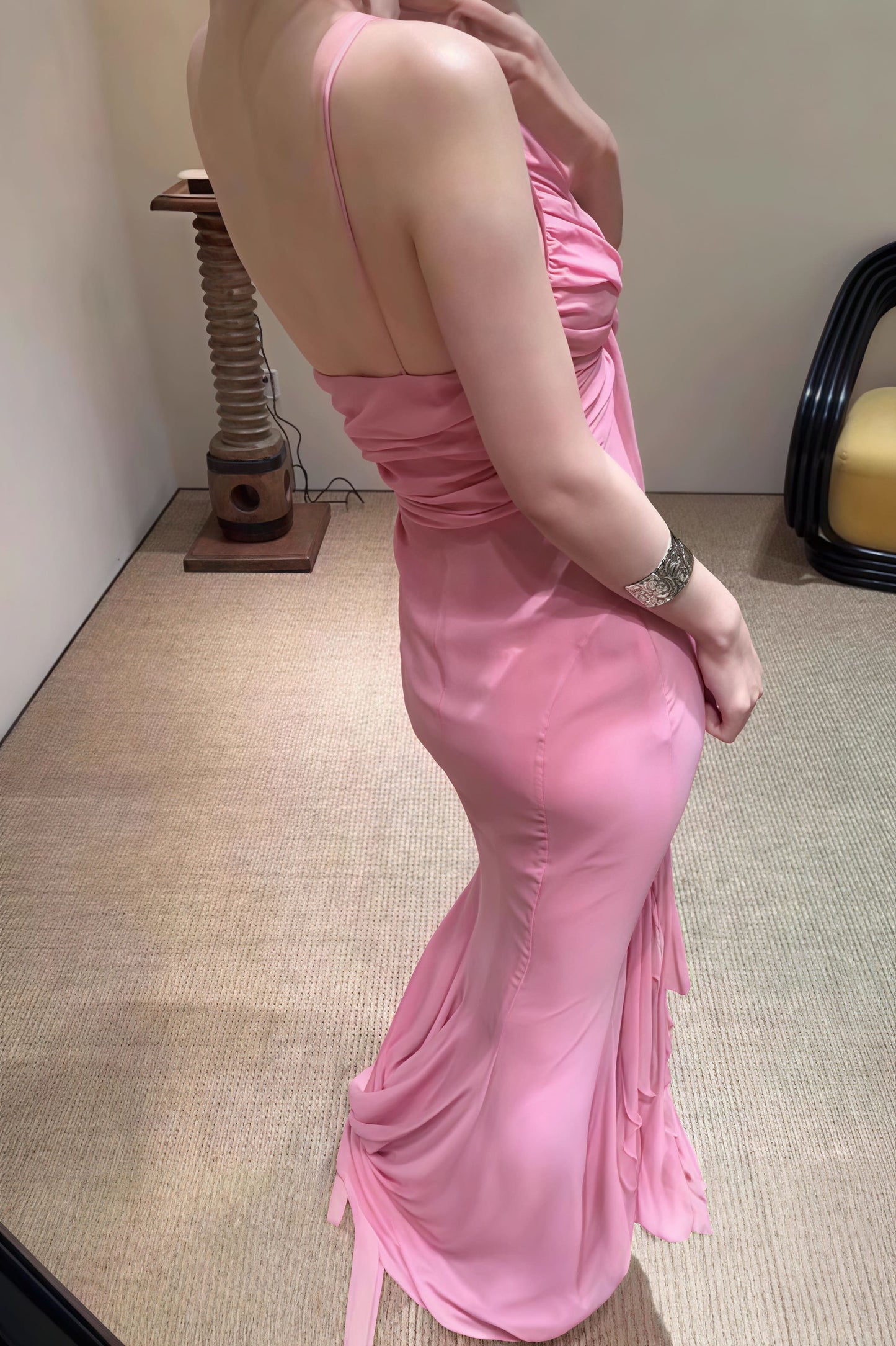Vliegzaam Polyester Maxi Jurk met Spaghetti Bandjes en Open Rug
