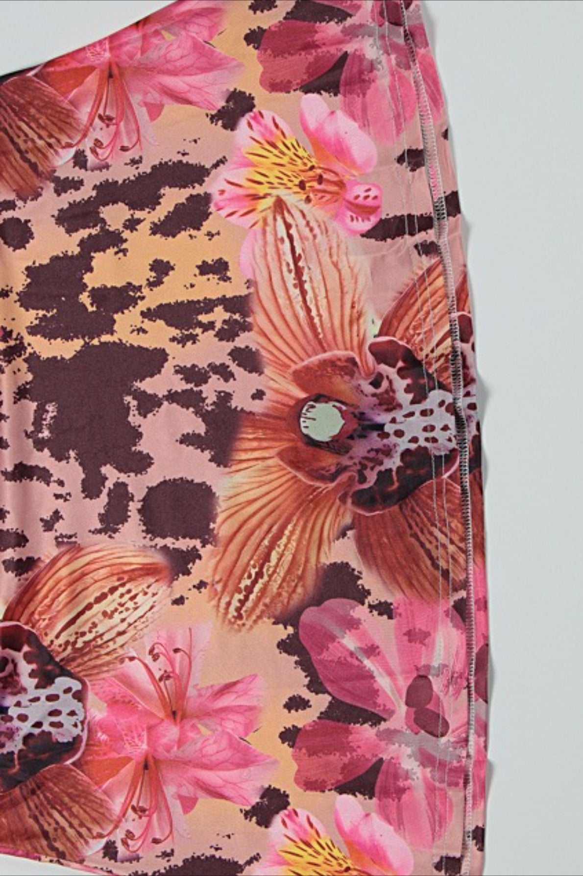 Strapless bodycon maxi jurk met ruches en bloemenprint