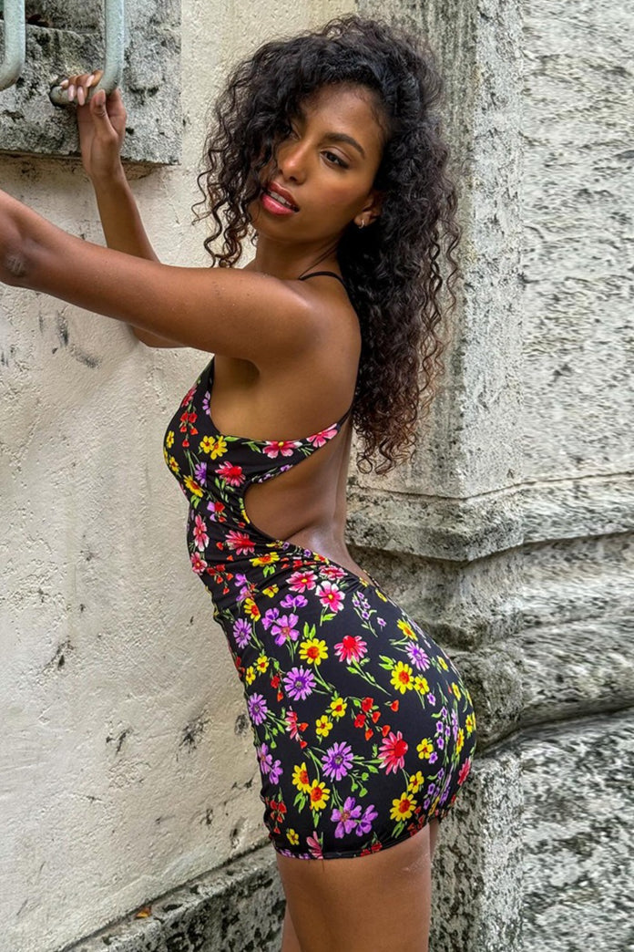 Dames bodycon mini jurk met bloemenprint, zijaanzicht