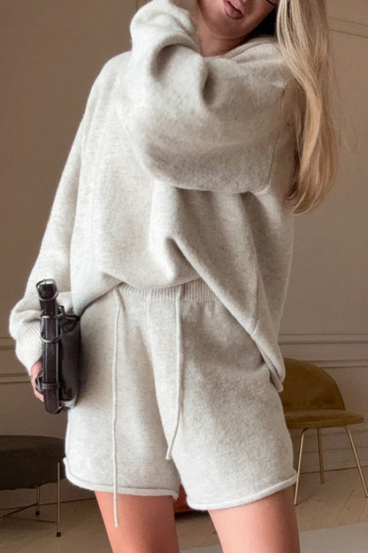 Casual dames set met zachte knitwear en korte broek
