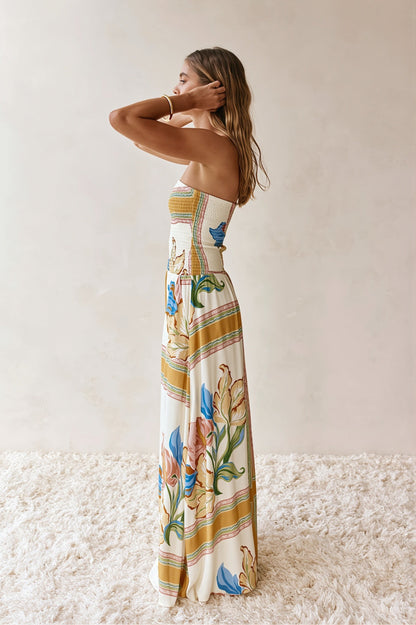 Lange bloemenjurk zonder bandjes in boho stijl