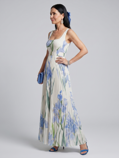 Voorzijde van een mouwloze dames midi jurk met bloemenprint