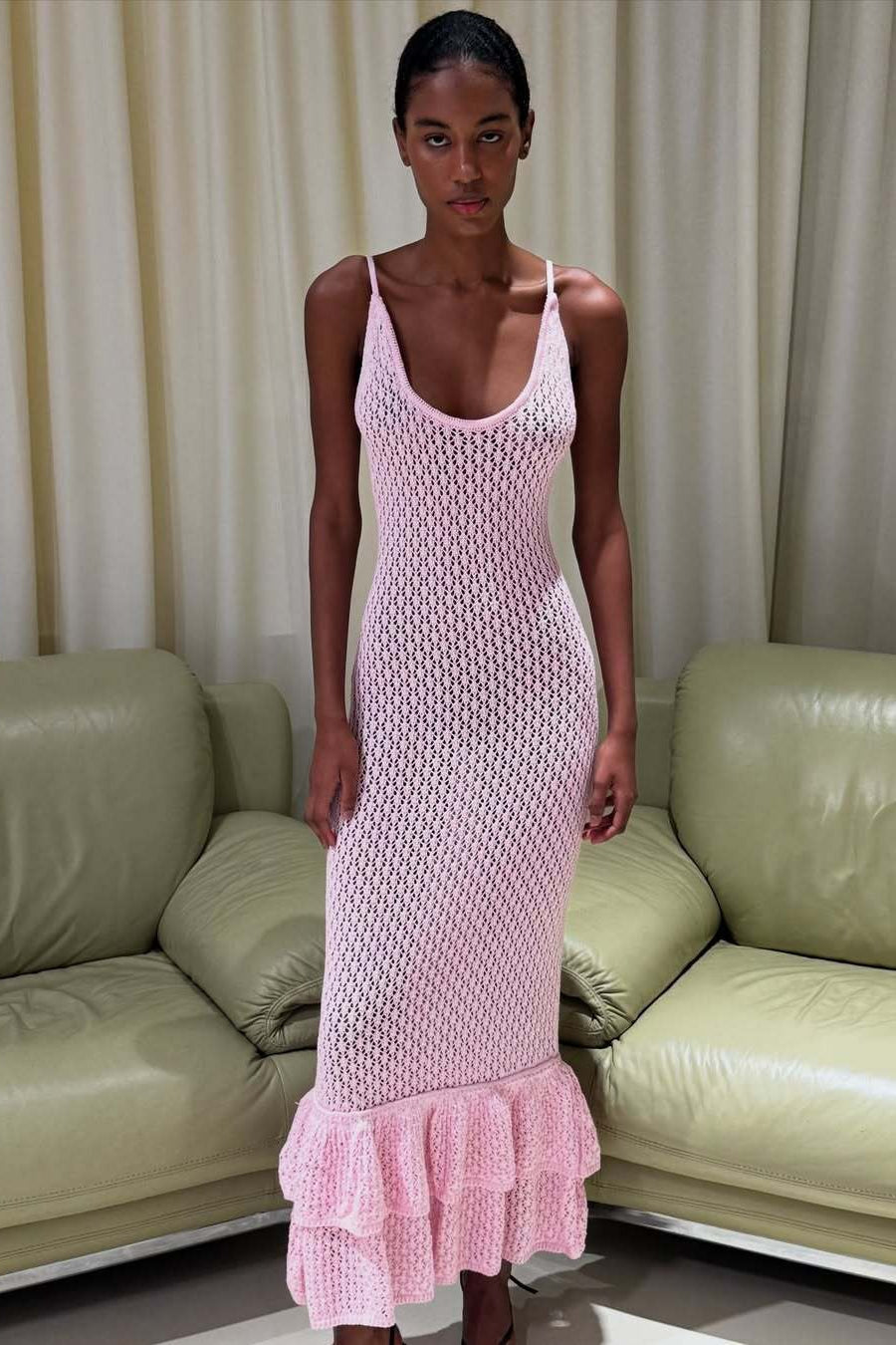 Boho Gebreide Maxi Jurk met Volants en Doorschijnende Cut-out Cami