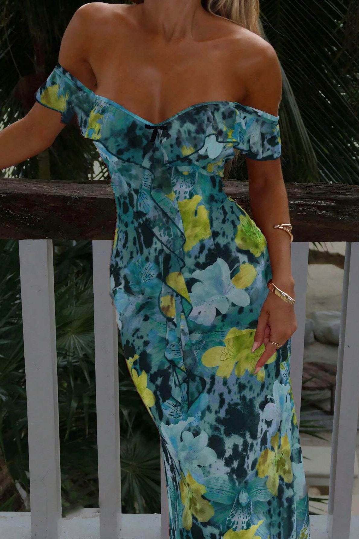 Strapless bodycon maxi jurk met ruches en bloemenprint