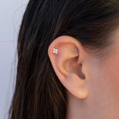 Oorbellen met bloemstuds van sterling zilver