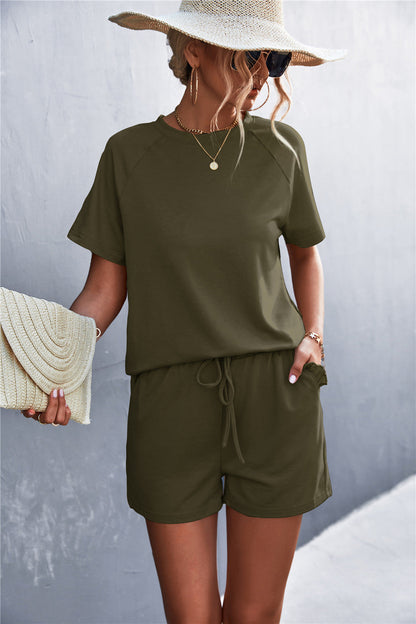 Bijpassende top en short in een comfortabele dames set