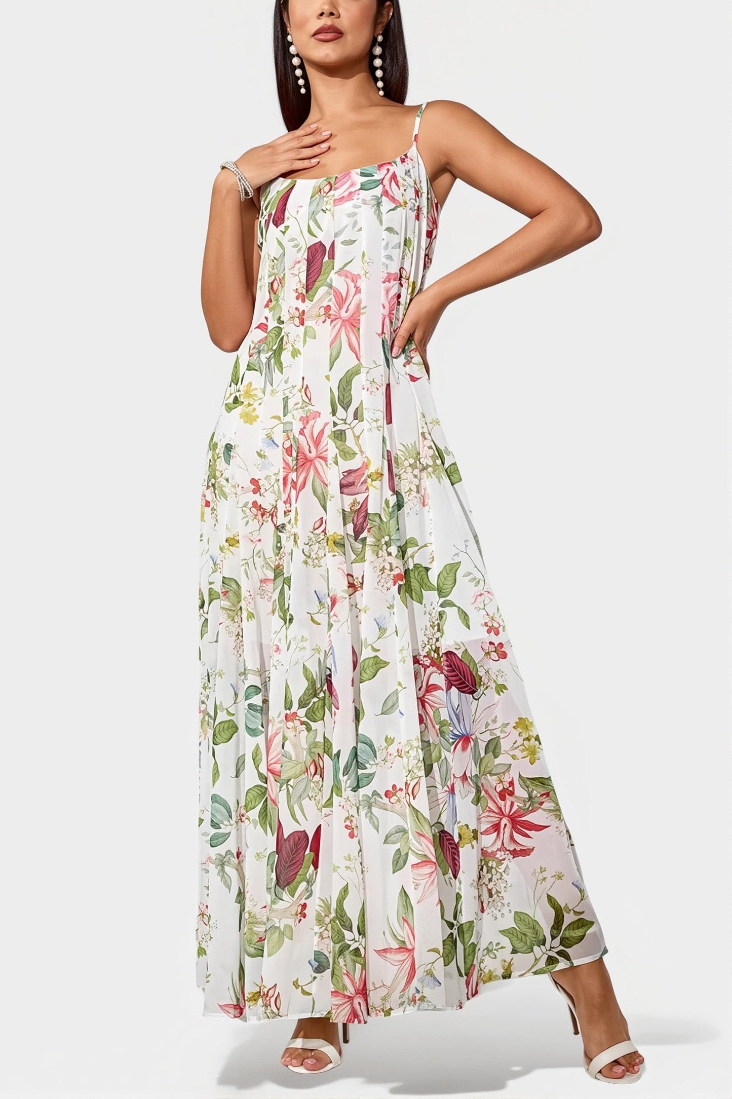 Lange damesjurk met bloemenprint in boho stijl, zijaanzicht