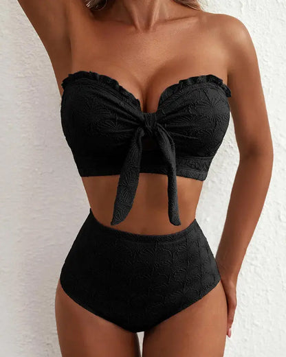 Zijaanzicht van de dames bikini met bandjes