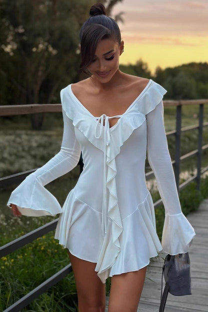Dames Bodycon Mini Jurk Met Ruches En Uitlopende Mouwen