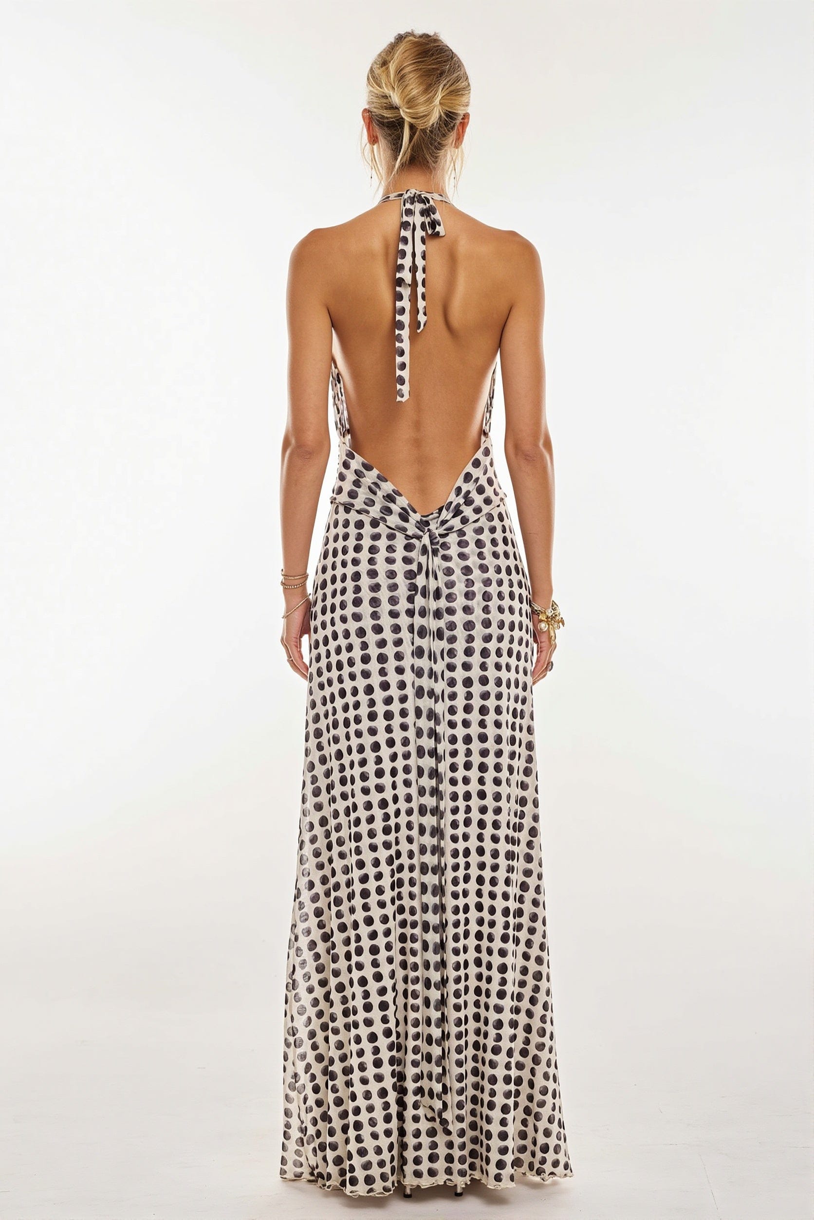 Dames Halter Maxi Jurk Met Print En Open Rug