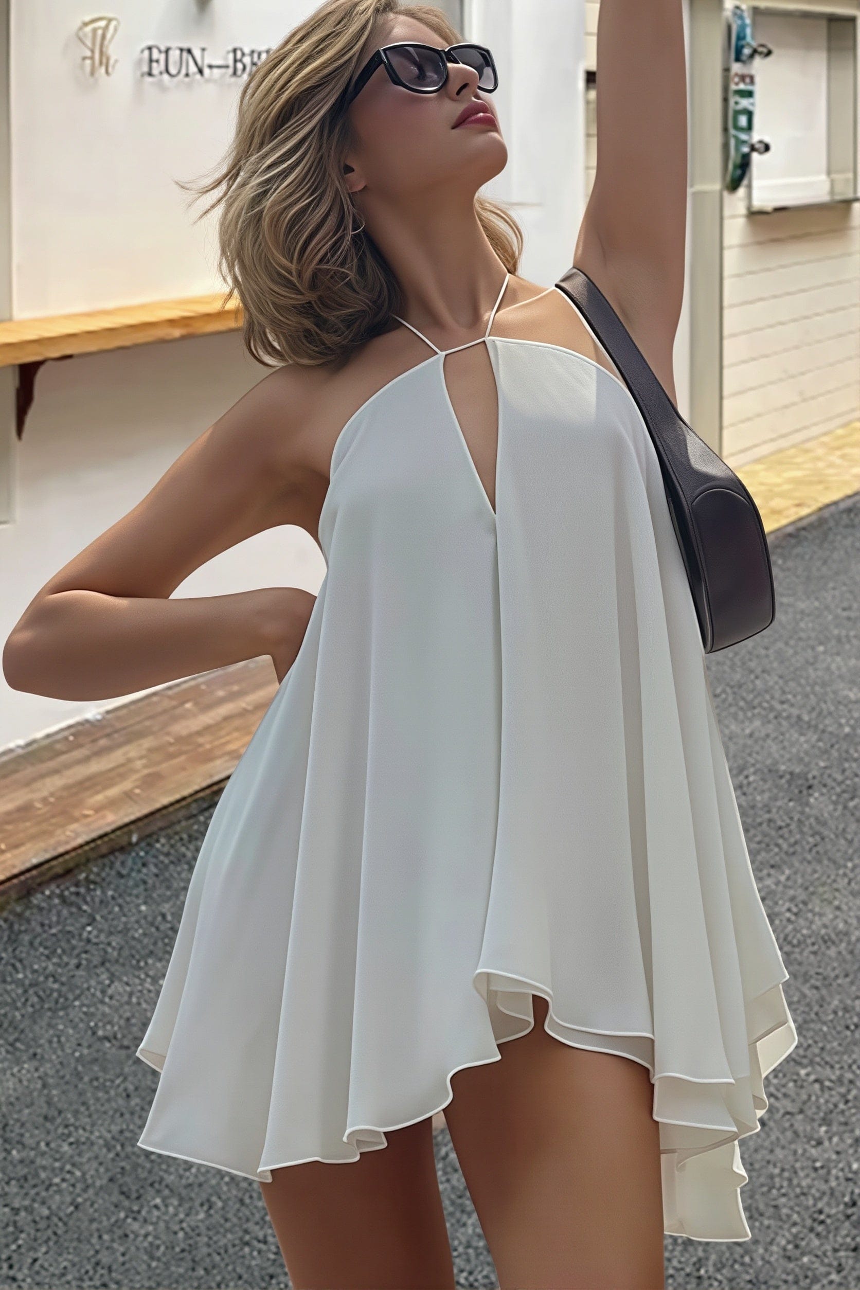 Dames Halter Mini Jurk Met Open Rug En Losse Pasvorm