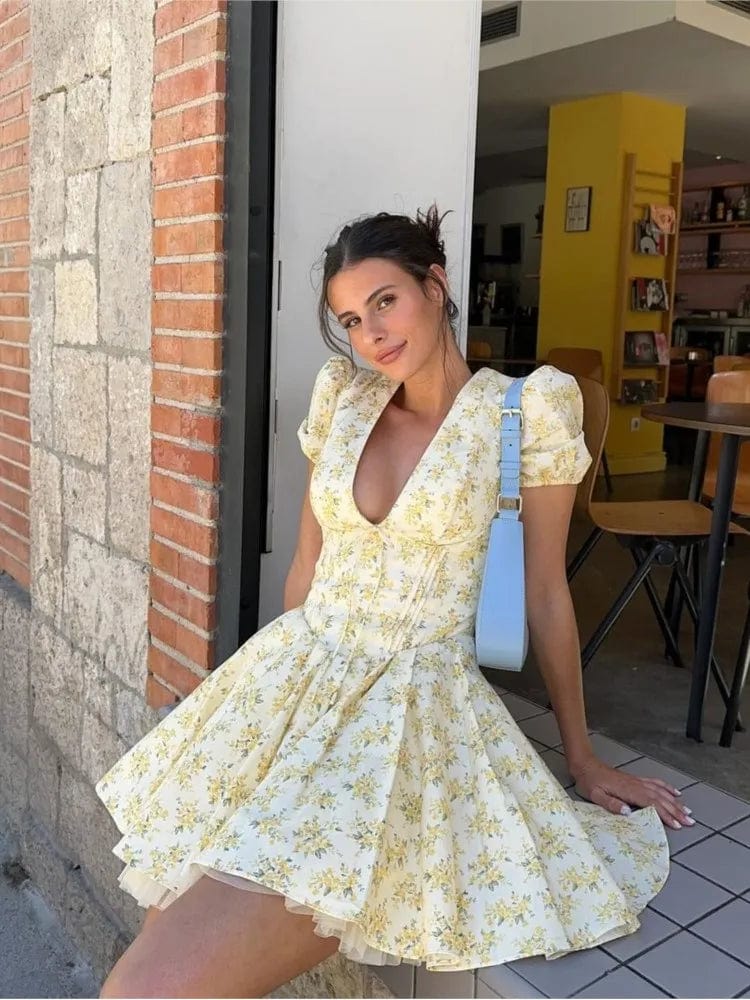 Fashion Flower Printed Women Mini Dress Elegant V-neck Short Sleeve Pleated Hem A-line Dresses Summer Lady Slim Street Robe 2024