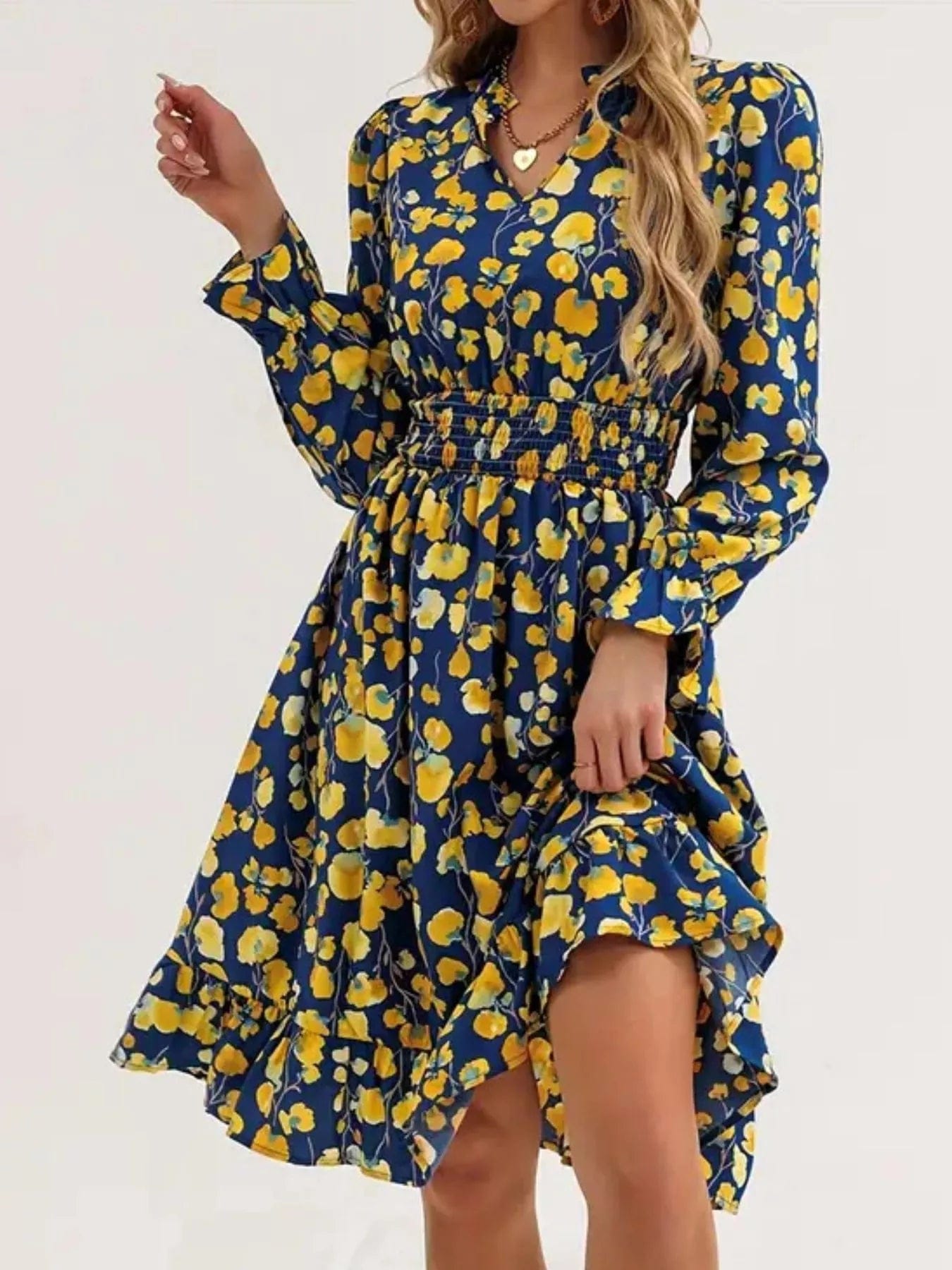 Jurk met bloemenprint, geplooide mouwen en volant