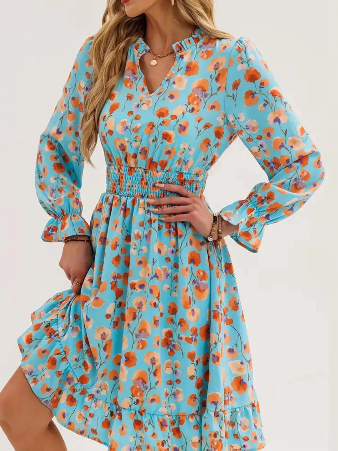 Jurk met bloemenprint, geplooide mouwen en volant