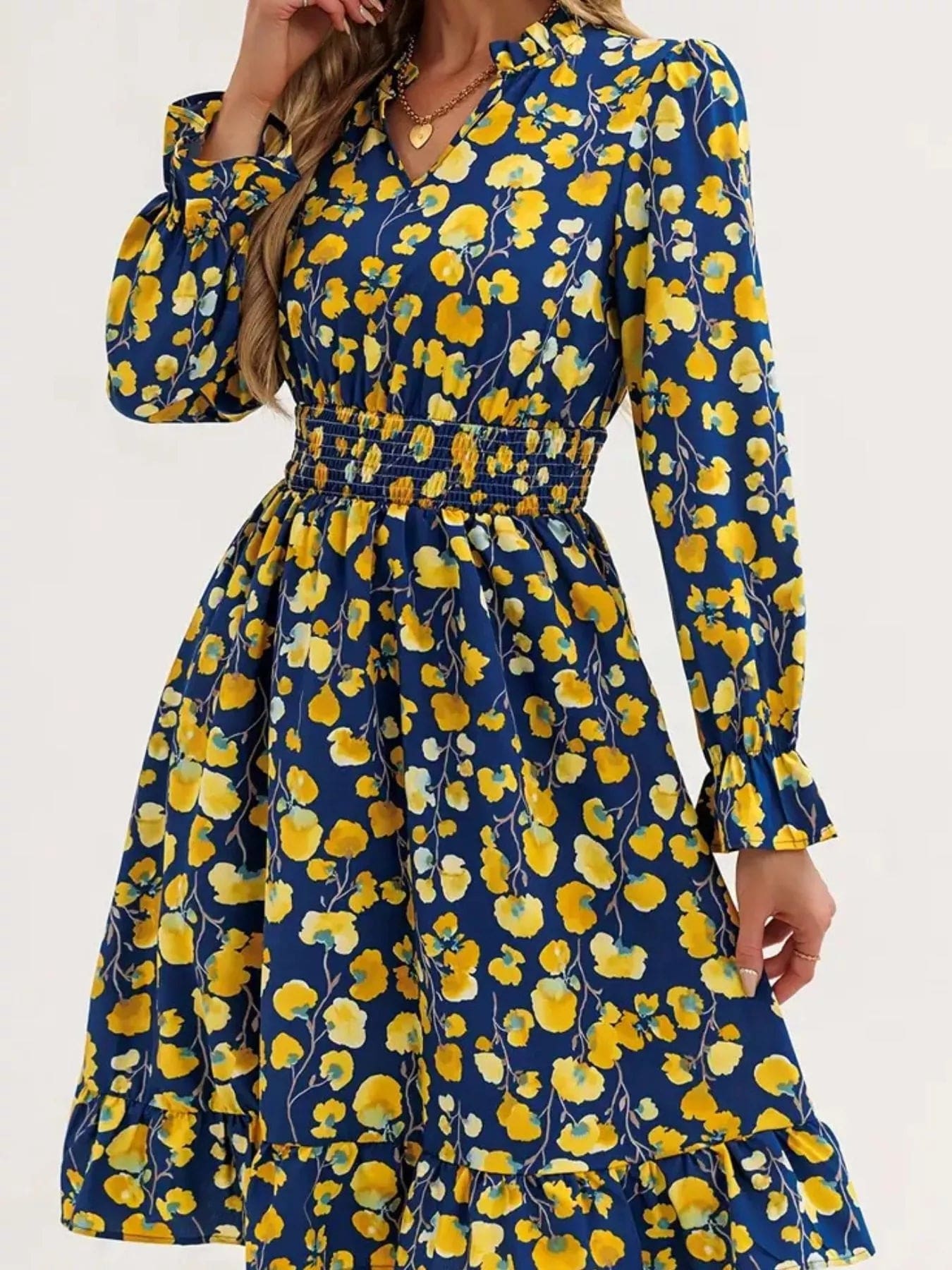Jurk met bloemenprint, geplooide mouwen en volant