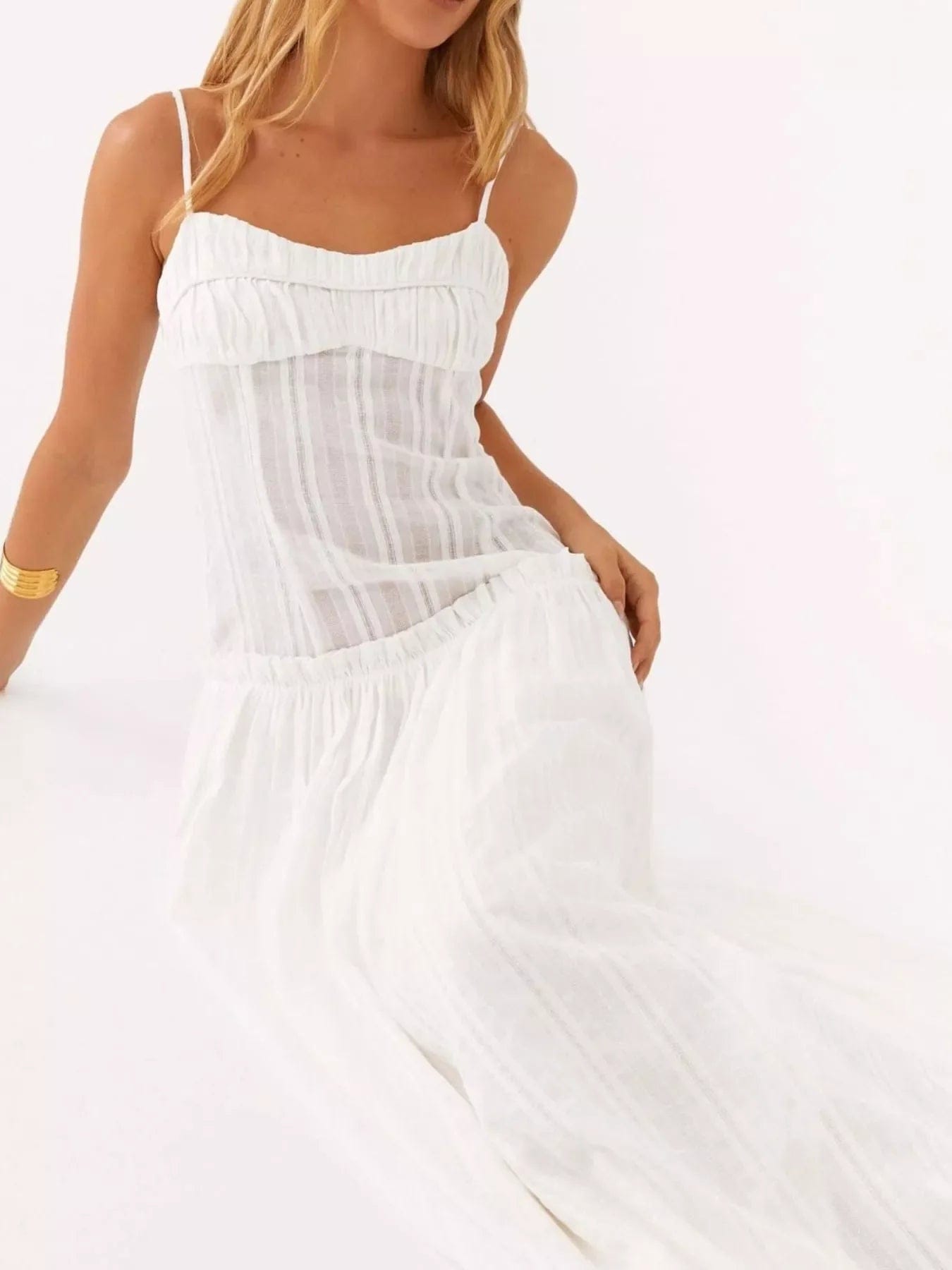 Maxi-jurk met smock en ruches en spaghetti bandjes