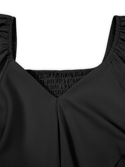 Mini-jurk met V-hals, opstaande volantmouwen en ceintuur in de taille