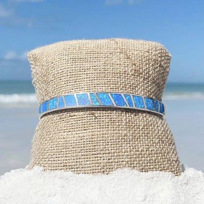 Zilveren armband met blauwe opaal voor dames